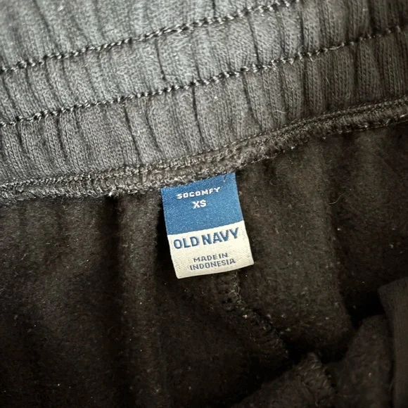 Old Navy set of 2 joggers cream & black size XS - Picture 8 of 9